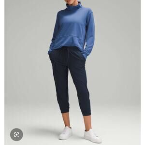 Lululemon Soft Jersey Classic-Fit Mid-rise Cropped Jogger Navy Size 14 Length 23